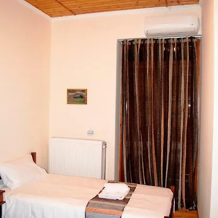 Xenon Guest house *