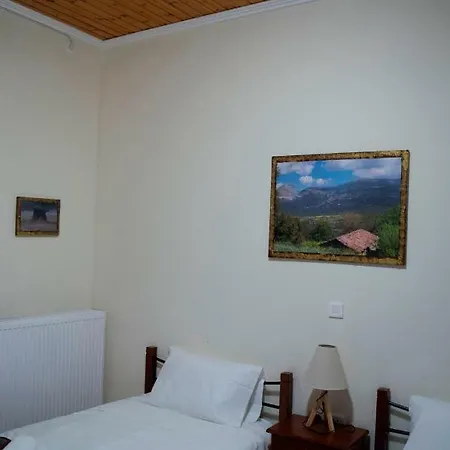 Xenon Pensión Achladokampos