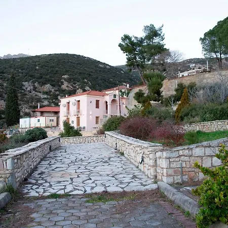 Xenon Pensión Achladokampos