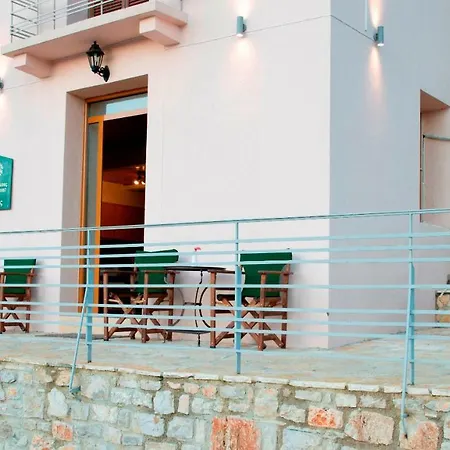 Xenon Guest house *